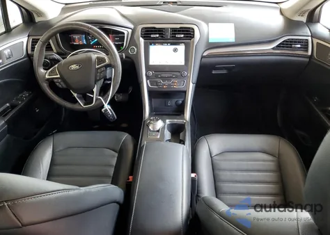 2018 Ford Fusion Se Hybrid z USA, uszkodzony, nr VIN 3FA6P0LU4JR178487